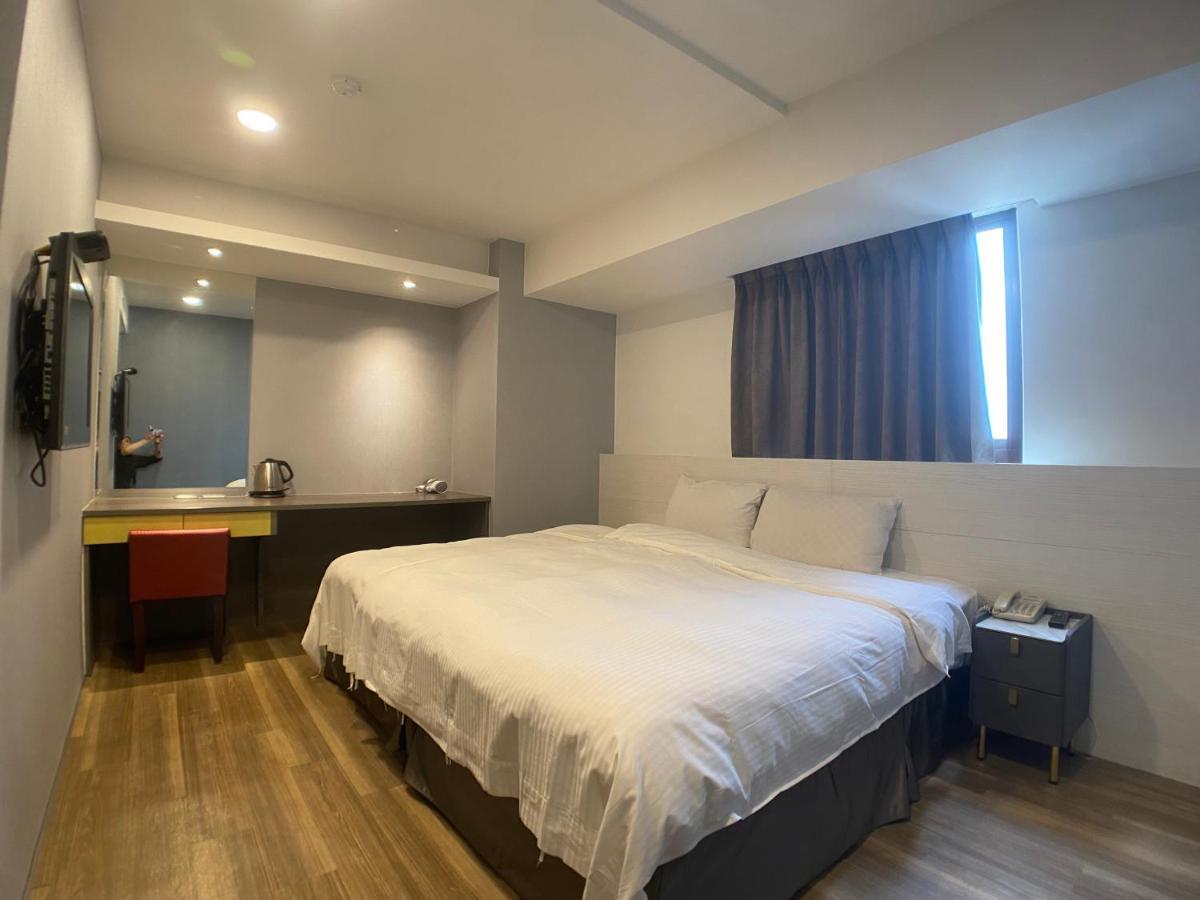 Bonjour Hotel 타이중 외부 사진